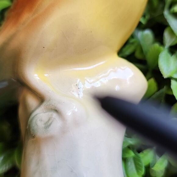 Vintage Blue Capped Bird On Perch - Picture 10 of 11